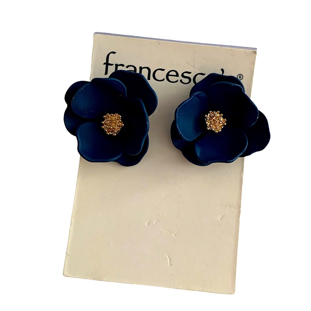 🚨Navy blue Francesca flower earrings